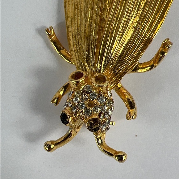 Vintage Hattie Carnegie Cicada Trembler Brooch FLAW - Picture 4 of 8